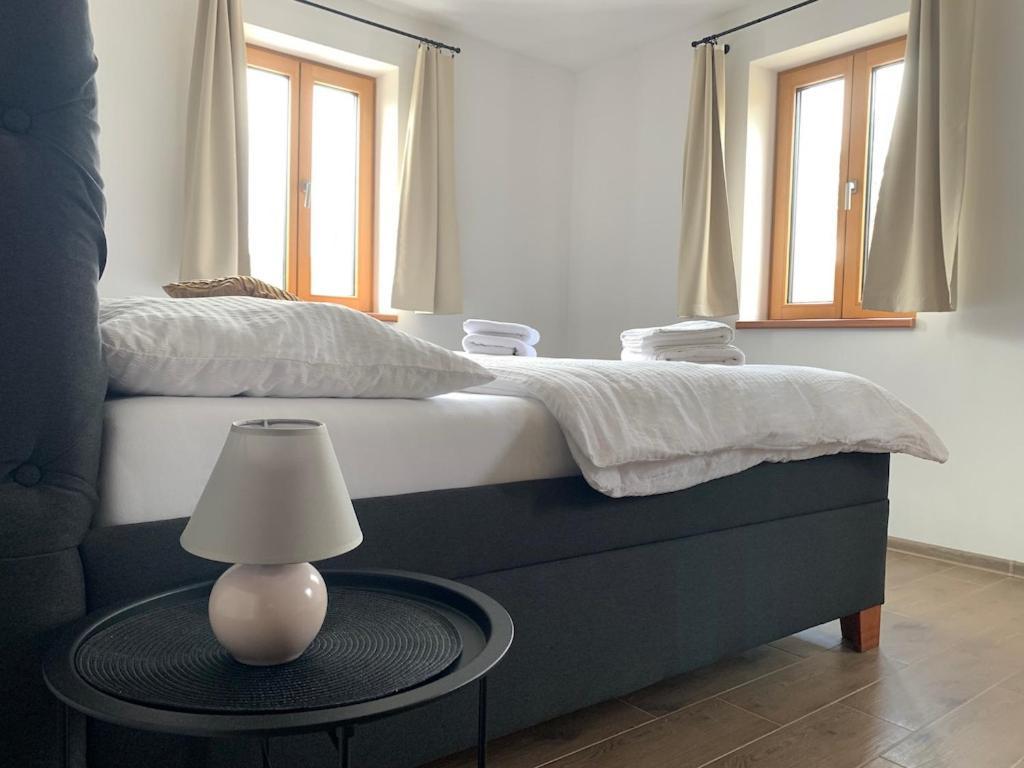 Podhradi Landstejn Villa Славонице Екстериор снимка