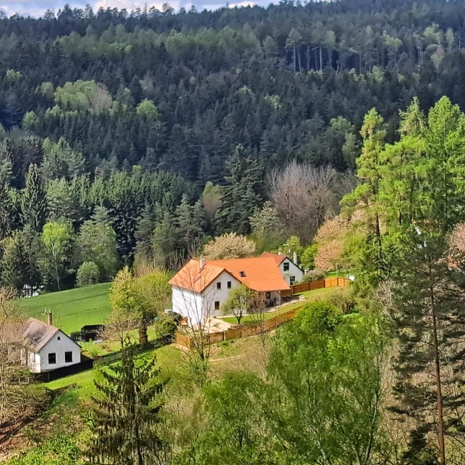 Podhradi Landstejn Villa Славонице Екстериор снимка